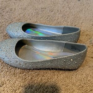 Hot Cakes Sparkling Silver Girls Ballet Flats